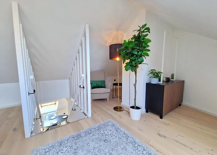 Moderne In Daire Graz